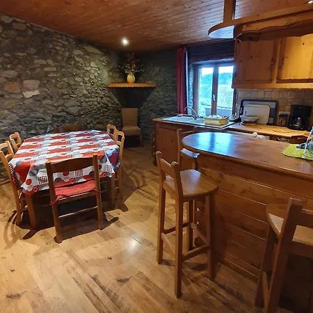 Le Pellenfrey Proche La Mure & Monteynard Holiday home